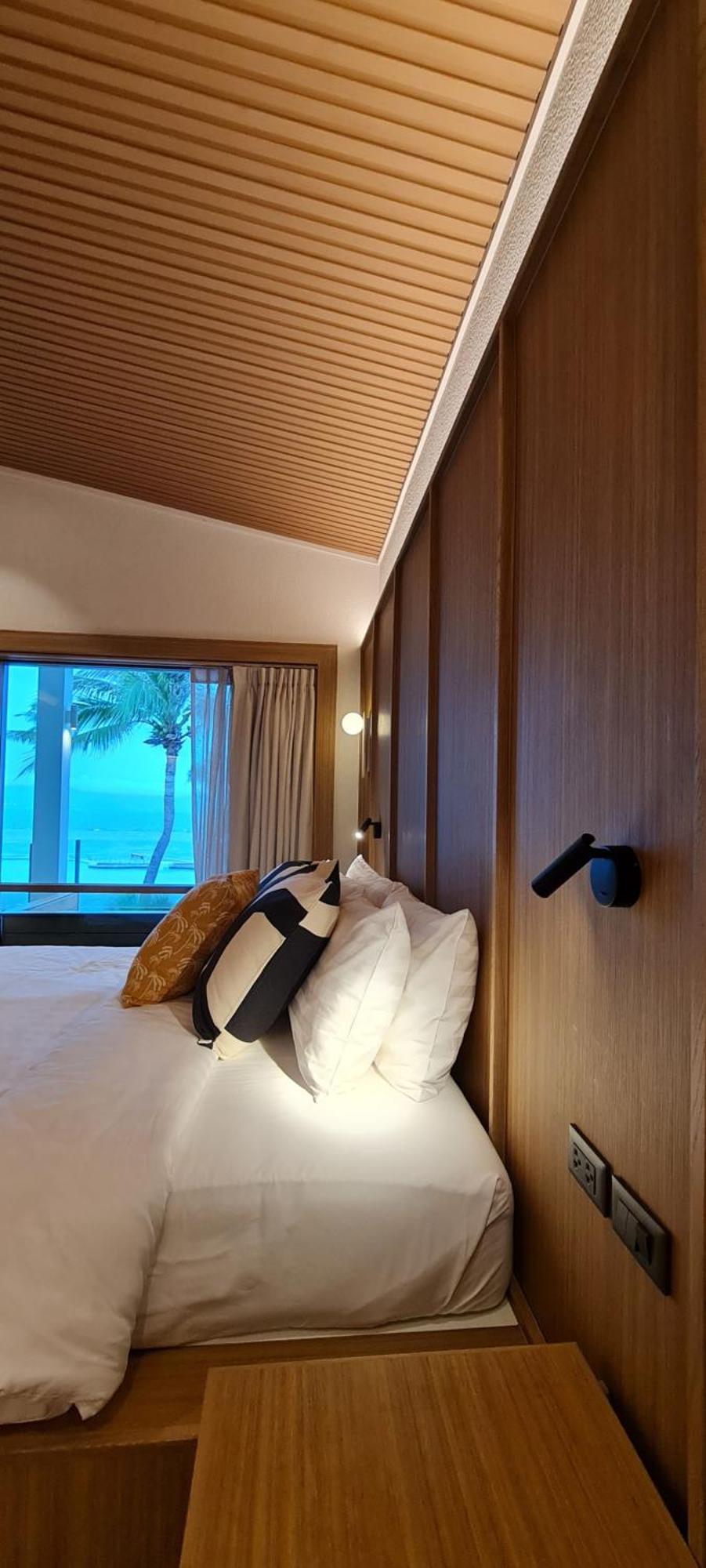 Junior Suite Pool View