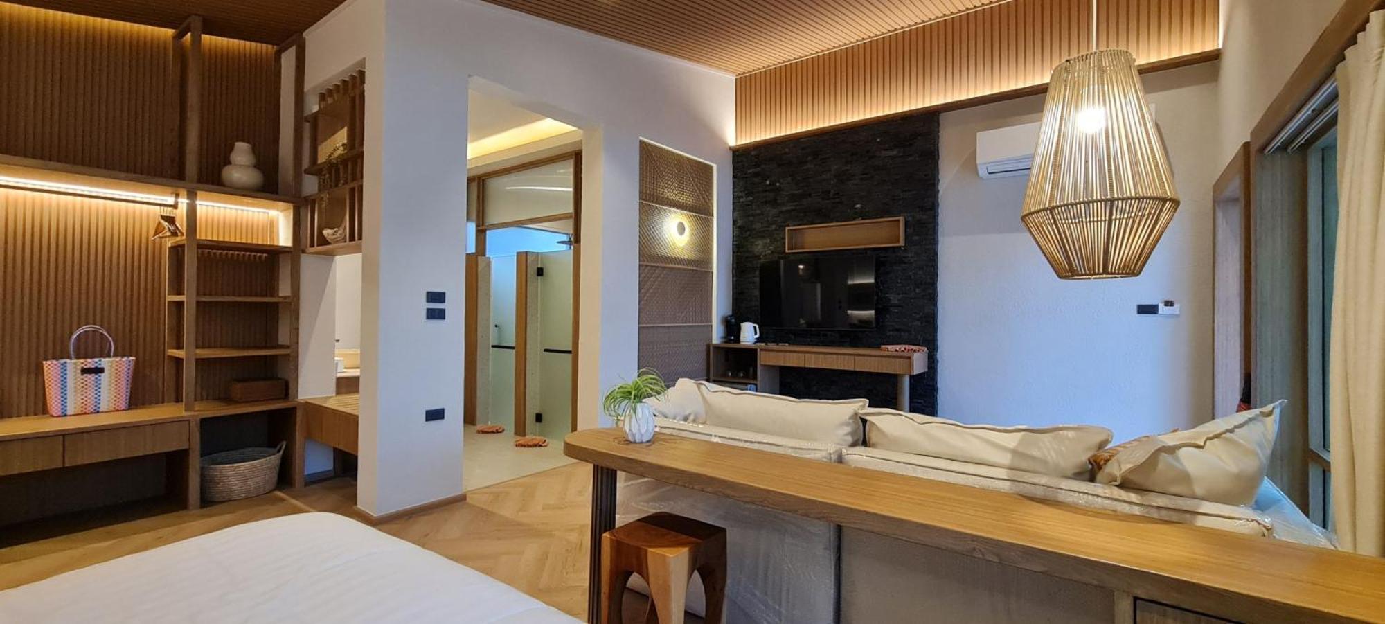 Junior Suite Pool View